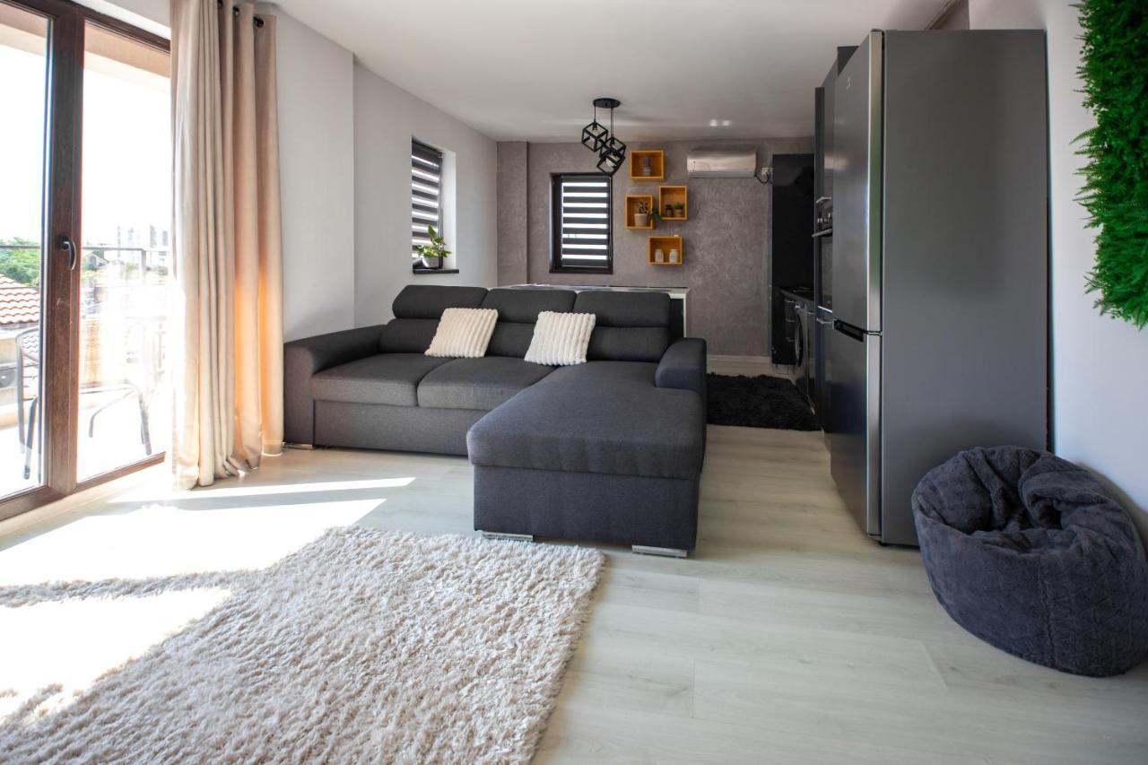 Holidays Vibes Apart Mamaia Nord Navodari Exterior photo